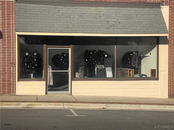 South Hill, VA 23970,110 Danville ST