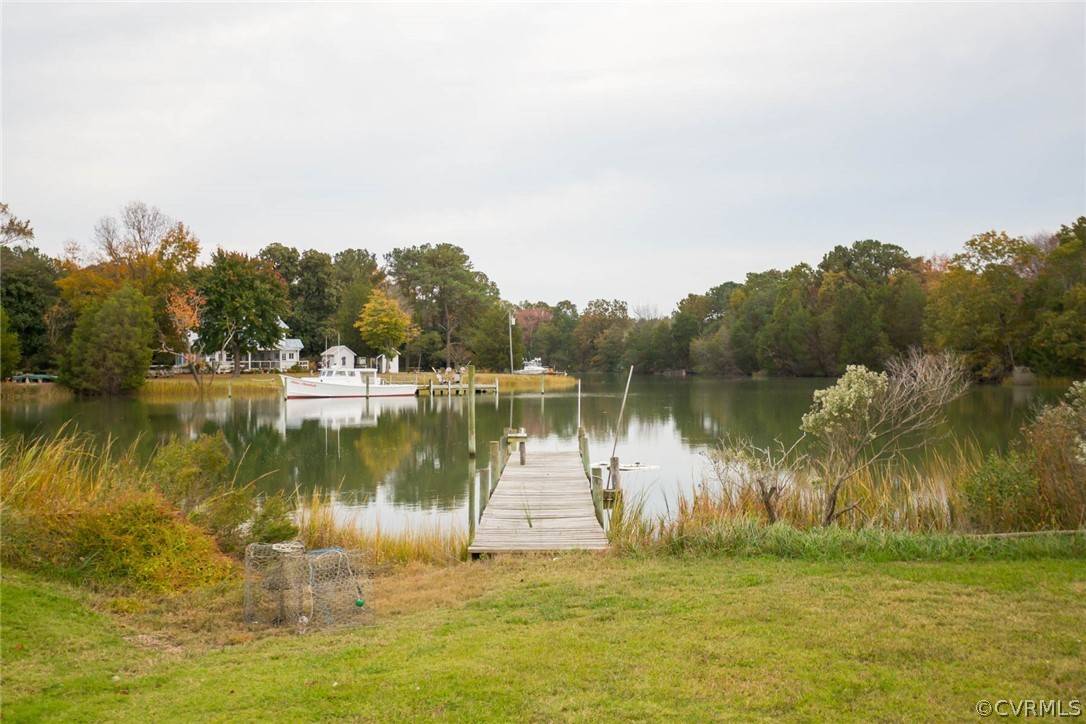 Port Haywood, VA 23138,489 Brighton Ln