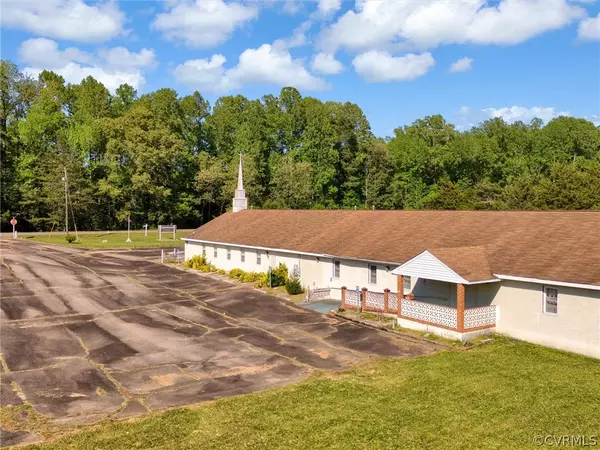 Sandy Hook, VA 23153,4065 Cedar Plains RD