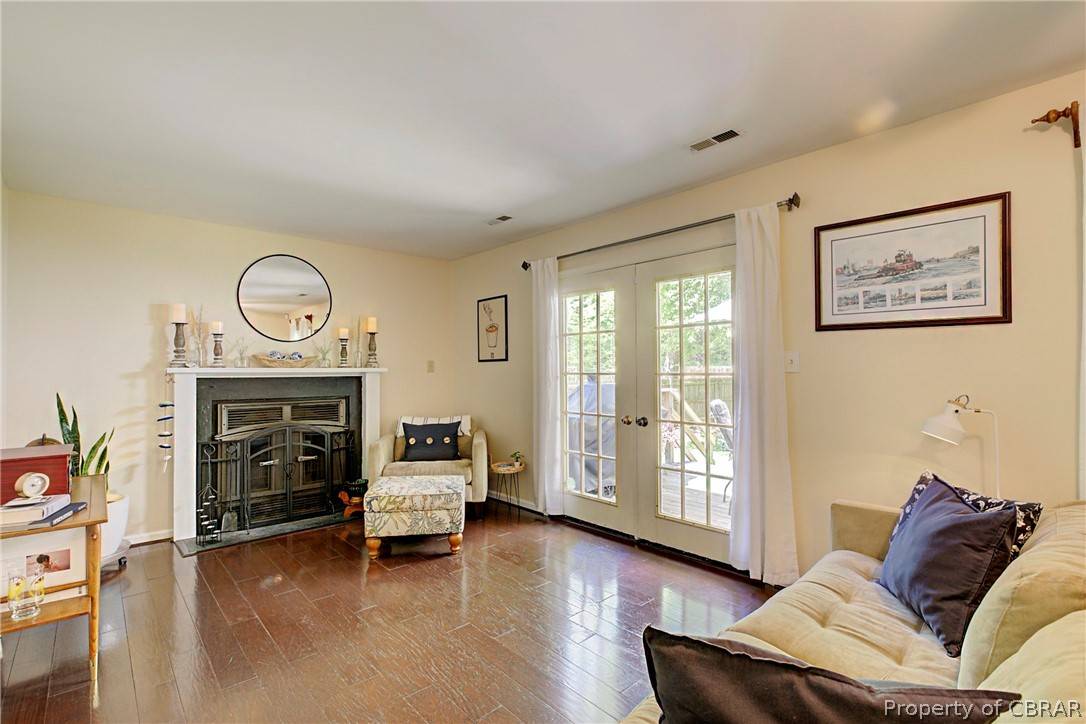 Gloucester, VA 23061,7119 Lord Carrington DR