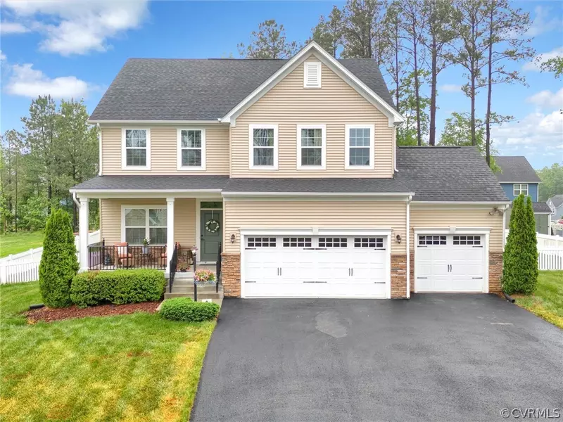 9213 Miranda LN, Midlothian, VA 23112