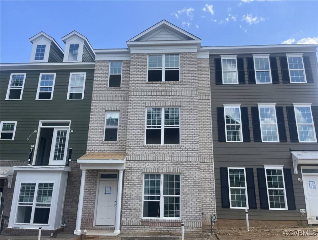 13804 Randolph Pond LN, Midlothian, VA 23114