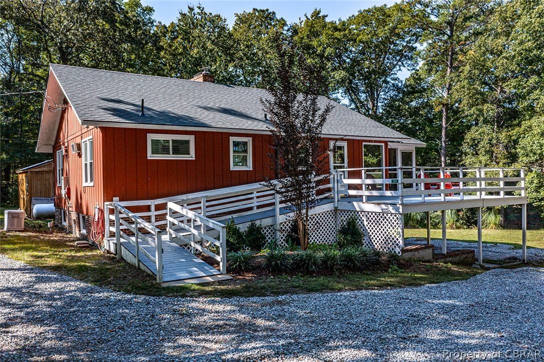 Lancaster, VA 22503,385 Cow Shed Road