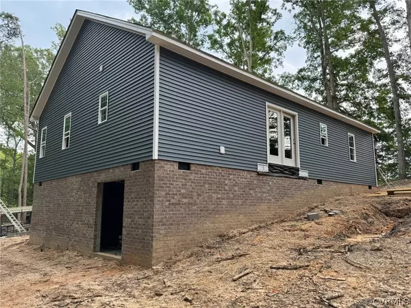 Cartersville, VA 23027,162 Maple Hills LN