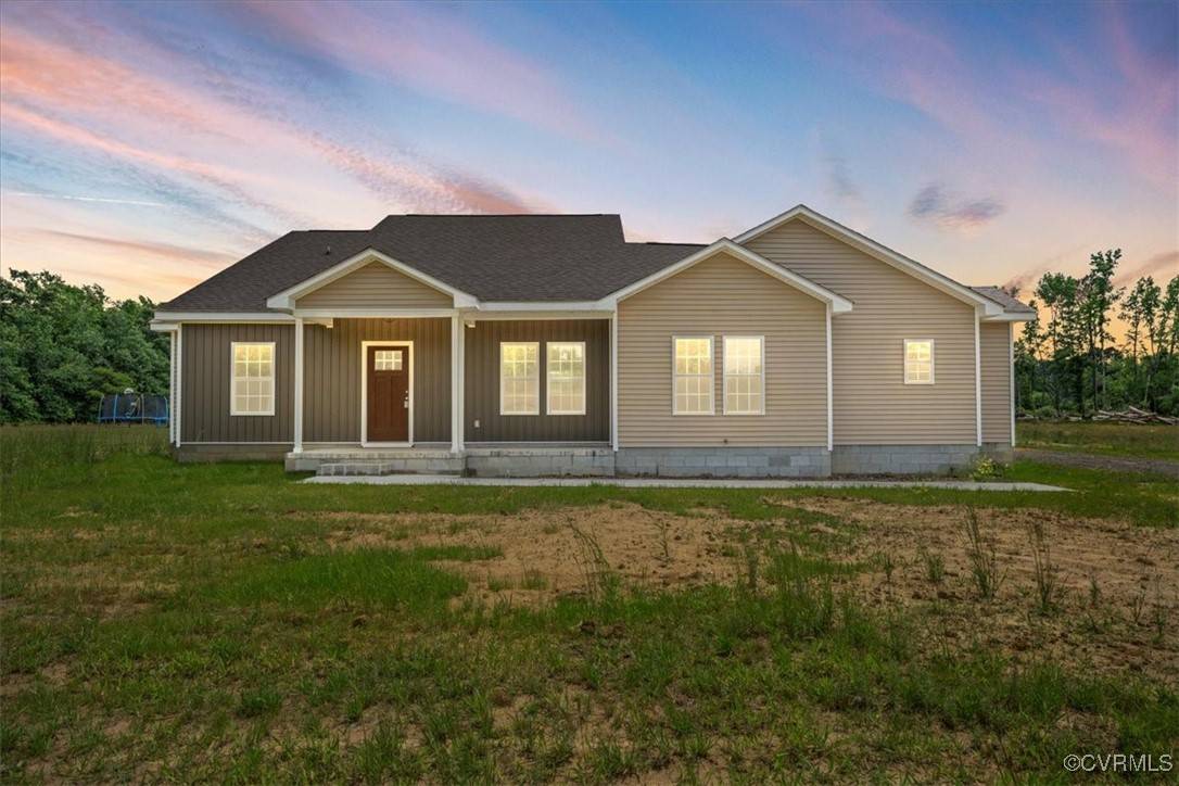 Emporia, VA 23847,275 Everetts Lake RD