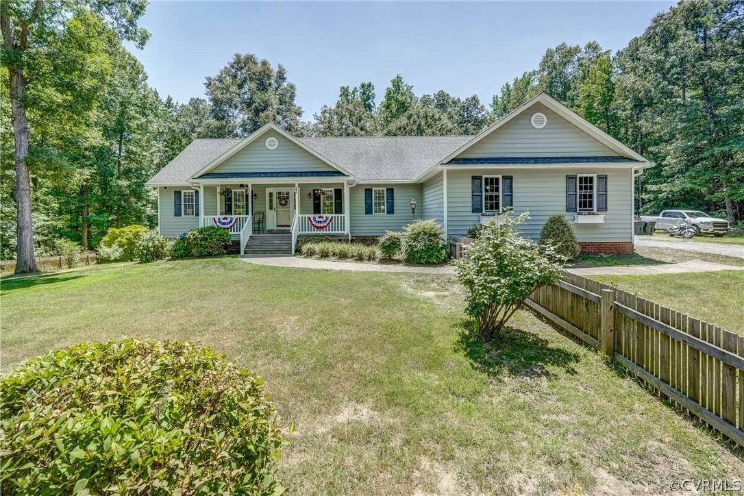 3039 Quaker RD, Quinton, VA 23141