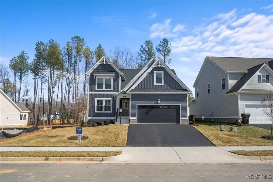 8595 Leanne LN, Mechanicsville, VA 23116