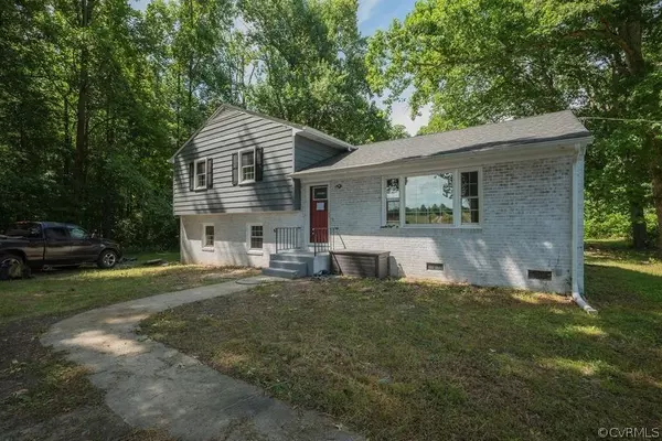 Blackstone, VA 23824,823 Yellow Bird RD