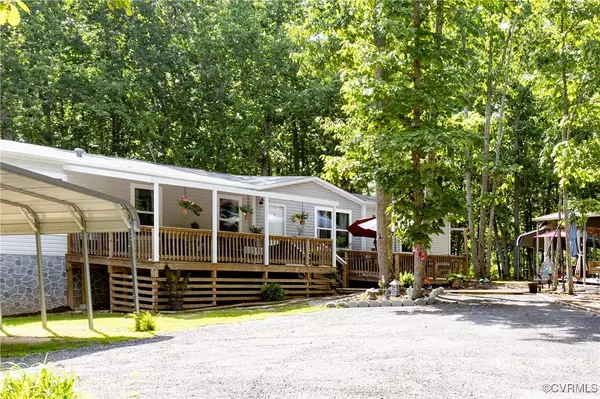 Amelia, VA 23002,24465 Patten LN