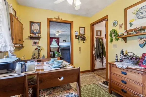 Windsor, VA 23487,11161 Old Suffolk RD