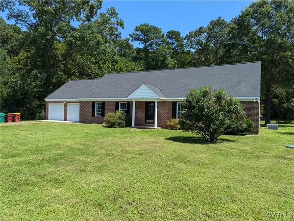 2221 Walsh AVE, Petersburg, VA 23803