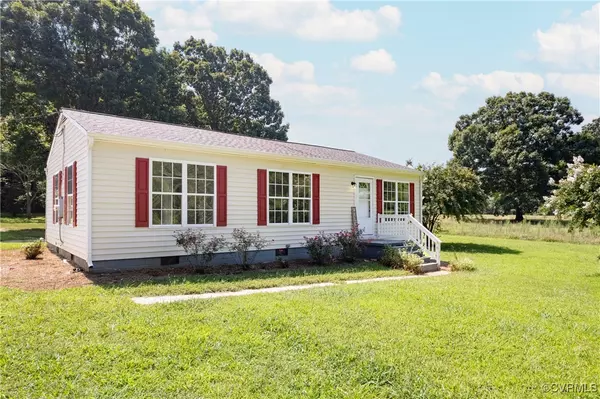 Blackstone, VA 23824,5072 Old Richmond RD