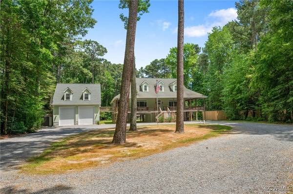 729 Potato Neck RD, Port Haywood, VA 23138