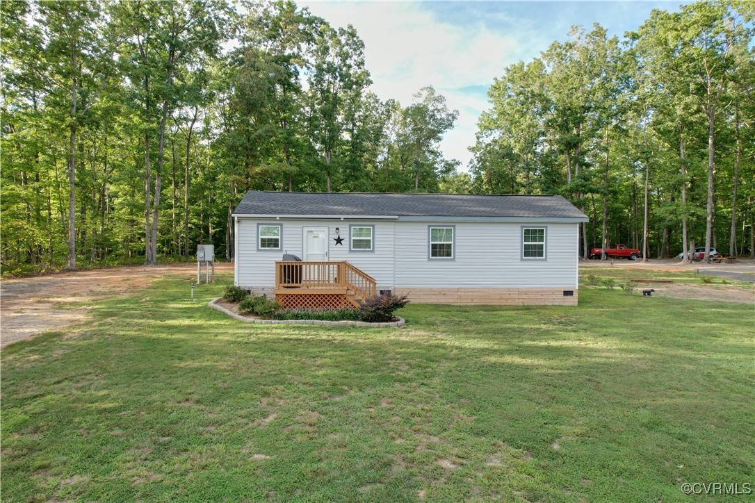 6519 W James Anderson HWY, Gladstone, VA 24553