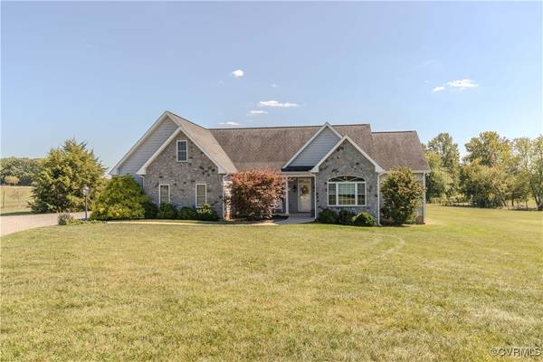 4704 Payne RD, Columbia, VA 23038