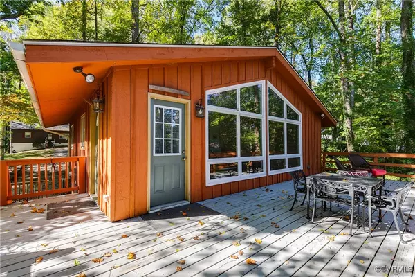 Quinton, VA 23141,6335 Lakeside DR