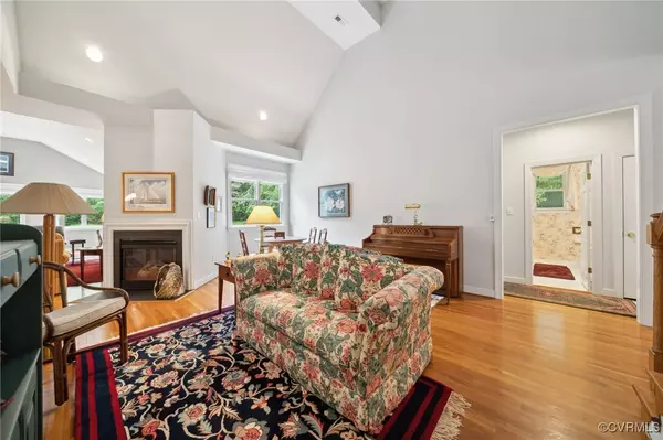 Montpelier, VA 23192,16183 Point Beverly CT