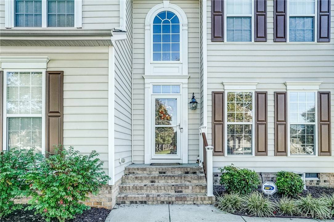 Henrico, VA 23231,1536 Village Field DR