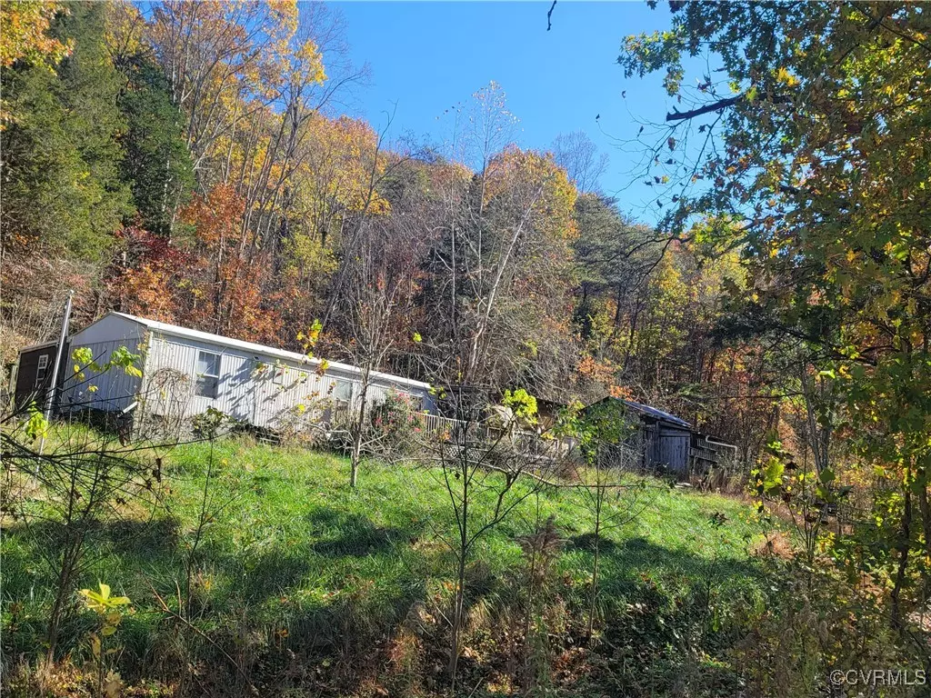 Troutville, VA 24175,433 Hogan Hollow RD