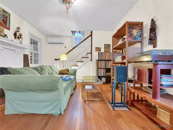 Richmond, VA 23227,4402 Brook RD