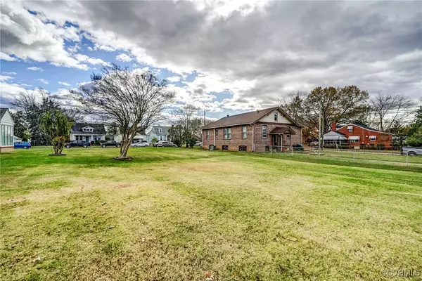 Richmond, VA 23231,2202 Bailey DR