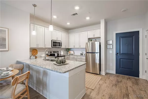 Ashland, VA 23005,10526 Stony Bluff DR #407