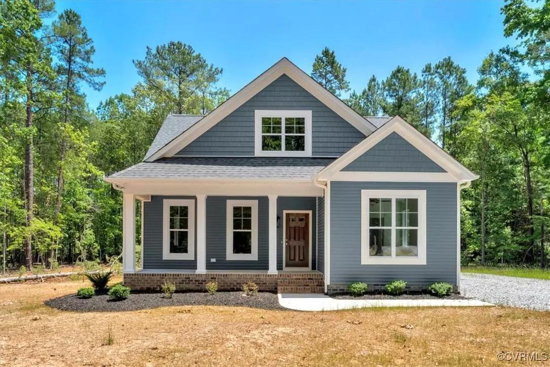 Bracey, VA 23919,73 Jamestown LN