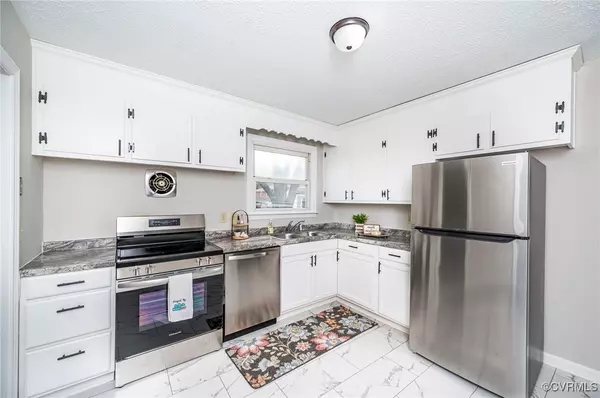 Colonial Heights, VA 23834,808 Old Town DR