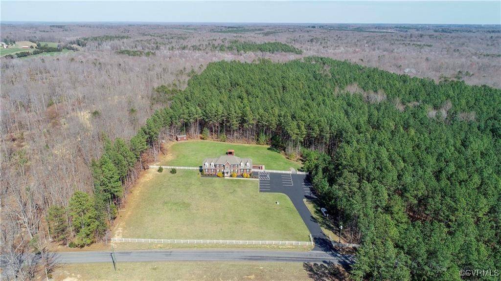 Louisa, VA 23093,872 Tisdale RD