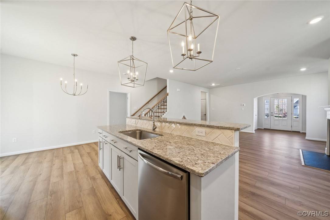 New Kent, VA 23124,8693 Terroir LN