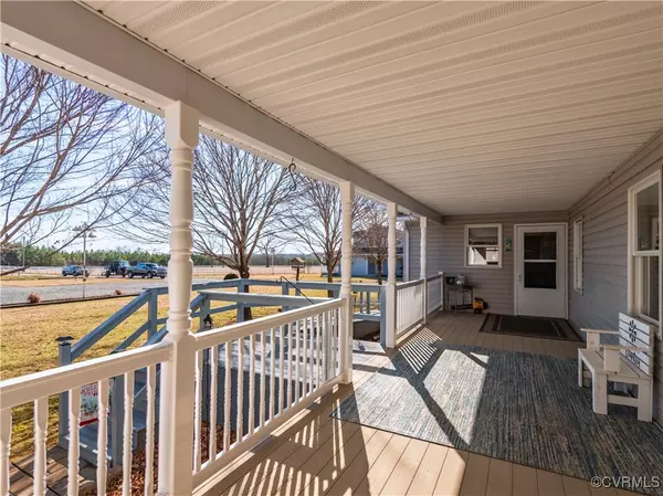 Nathalie, VA 24577,1211 Hunting Creek RD