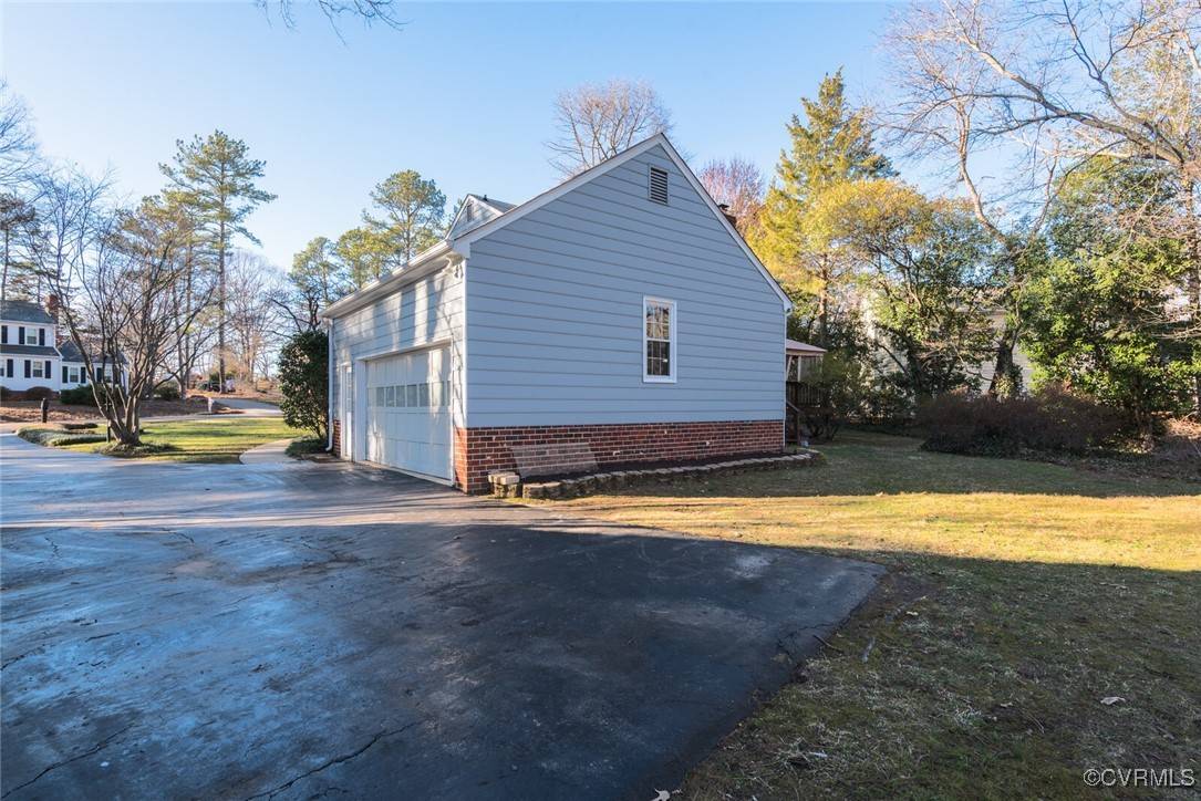 North Chesterfield, VA 23235,1317 Turnmill DR