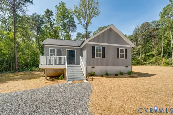 9162 Rhode Island LN, Ruther Glen, VA 22546