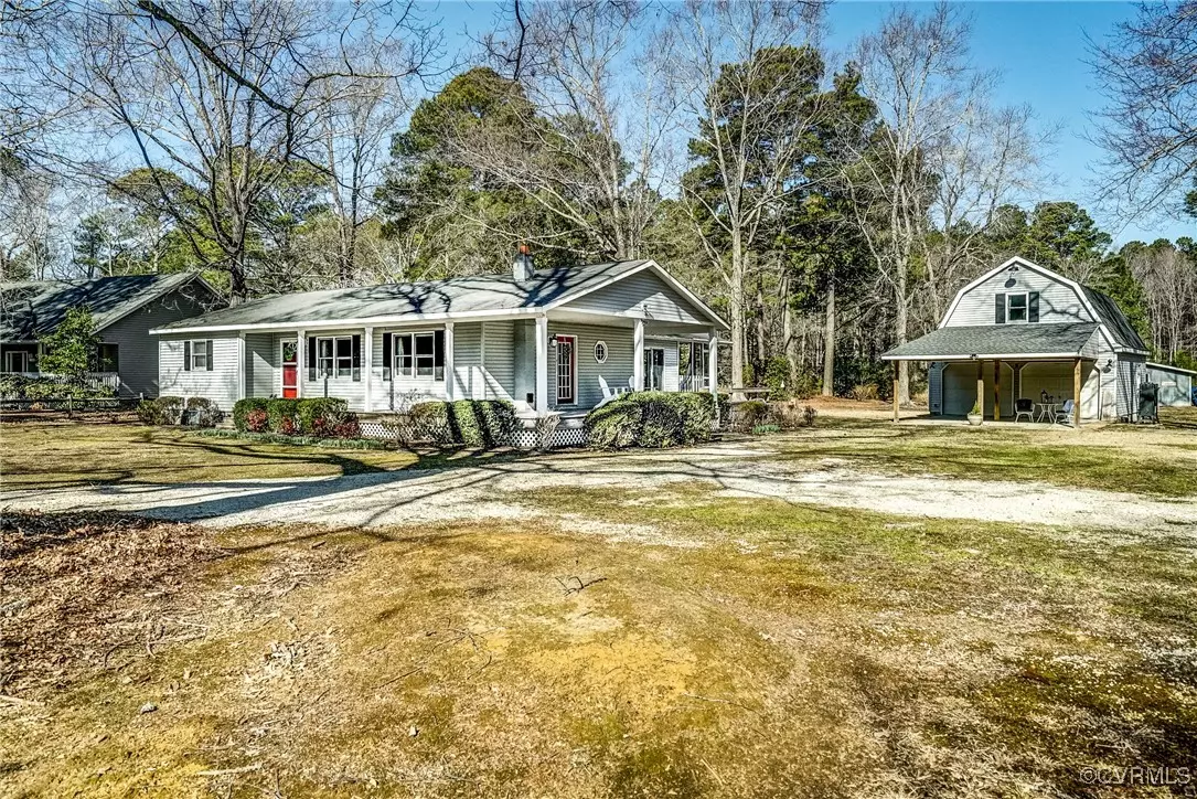 Mathews, VA 23109,324 Todds Creek LN