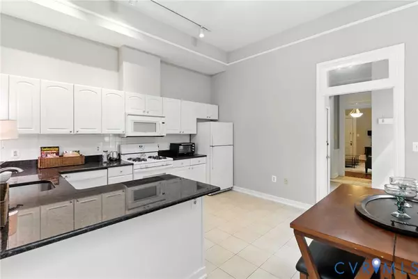 Richmond, VA 23220,1005 W Franklin ST #U2