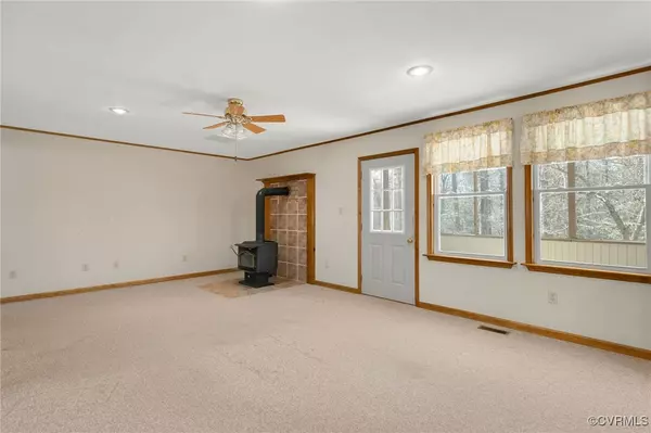 Lanexa, VA 23089,4590 Hidden LN