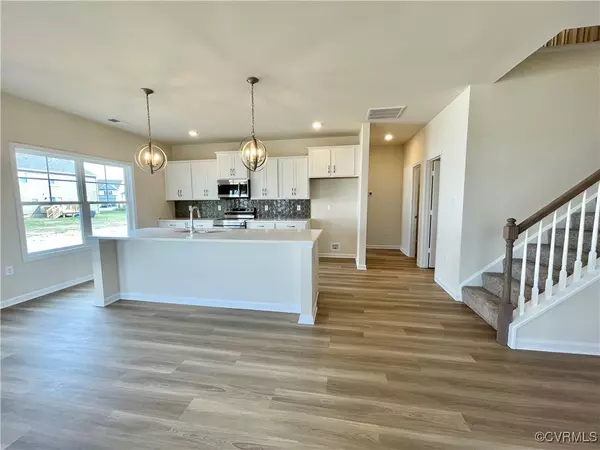 Henrico, VA 23231,7213 Shining Armor CT