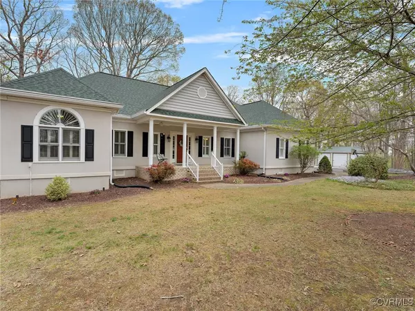 1801 High Hill DR, Powhatan, VA 23139