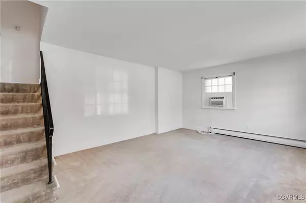 North Chesterfield, VA 23235,1303 Southam DR