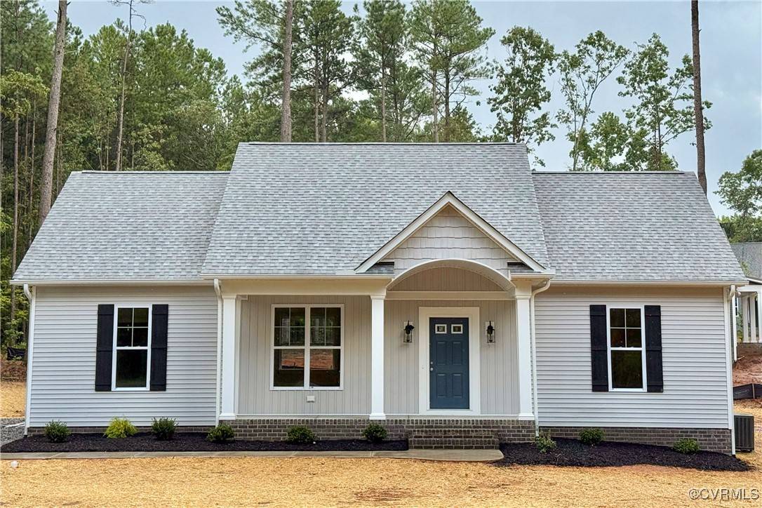 162 Tradewind XING, Bracey, VA 23919