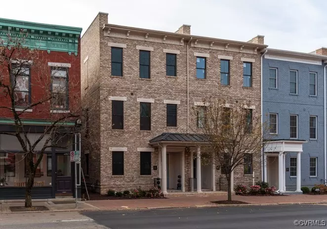 Richmond, VA 23219,11 E Main ST