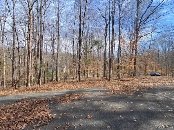Gordonsville, VA 22942,0 Merion