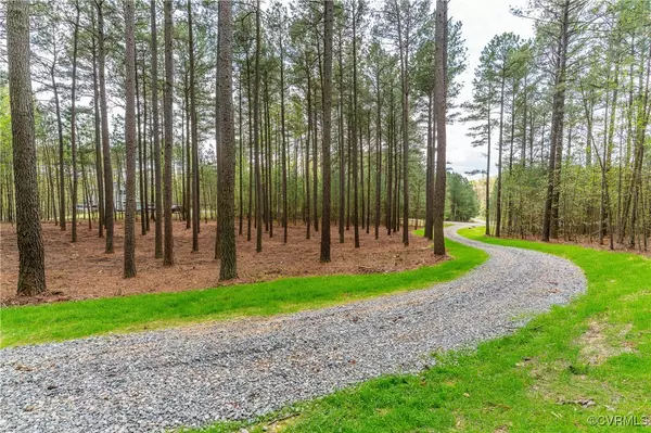 Louisa, VA 23117,0 Fleeter Street