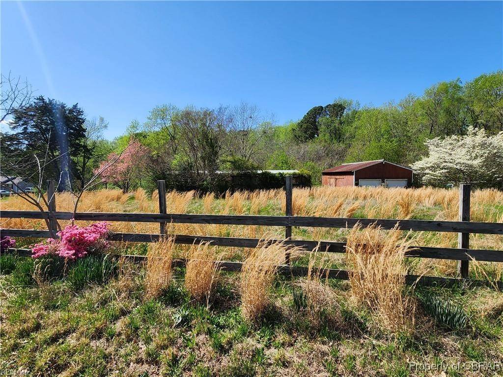 Gloucester, VA 23061,5483 Gum Fork RD