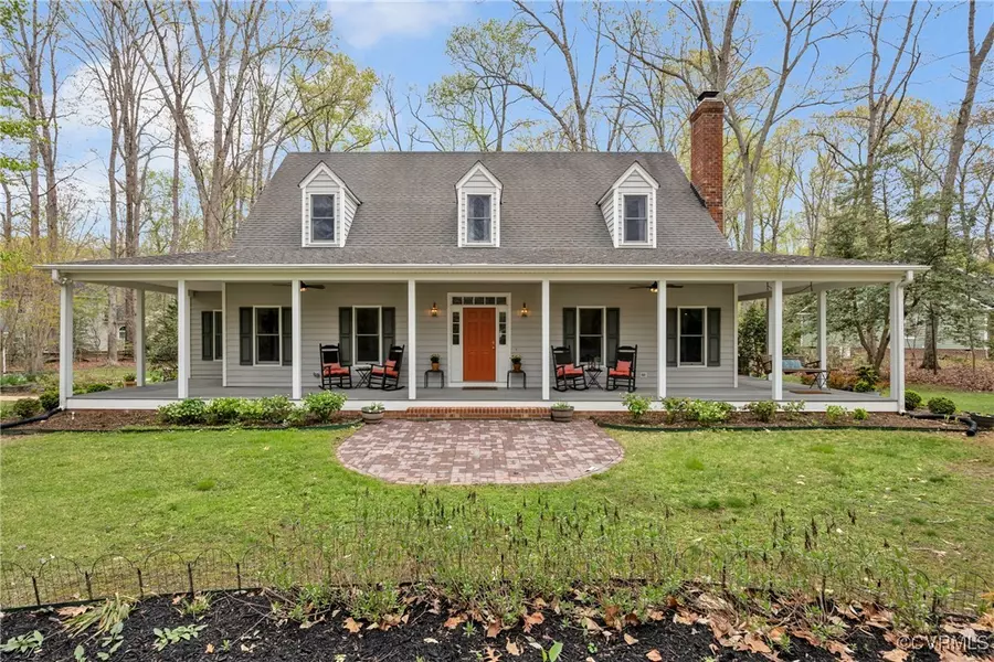 9333 Oak TRL, Ashland, VA 23005