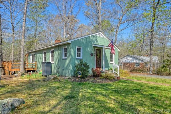 68 Clear Water LN, Louisa, VA 23093