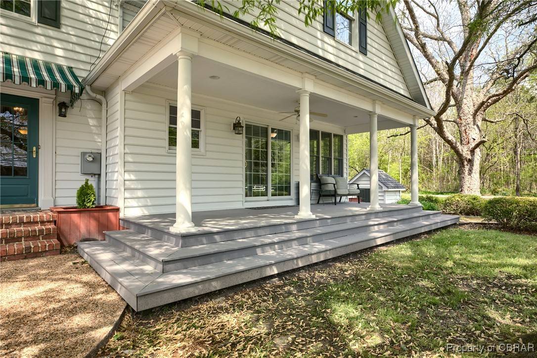 Gloucester, VA 23061,8246 Robins Neck RD