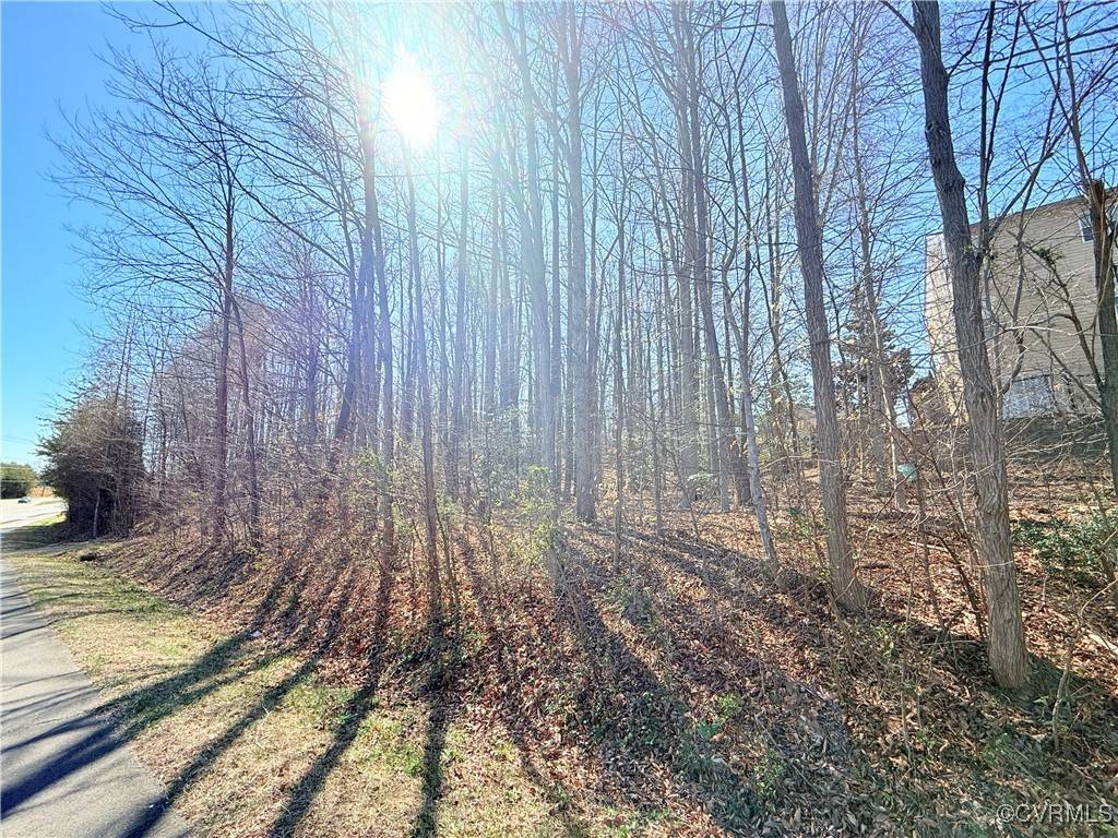 Woodbridge, VA 22193,15220 Cardinal DR