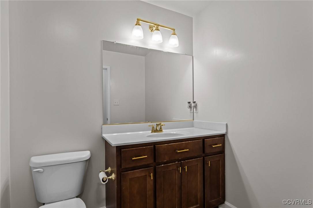 Hopewell, VA 23860,916 Yellowstone DR