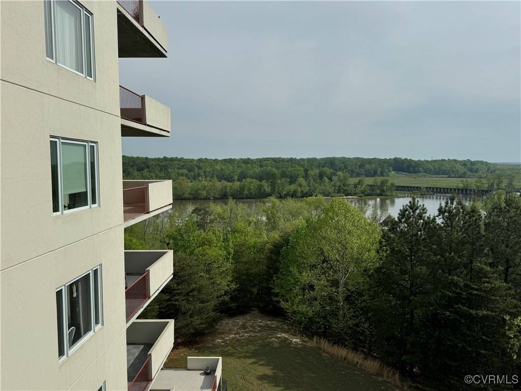 301 Beacon Ridge DR #607, Hopewell, VA 23860